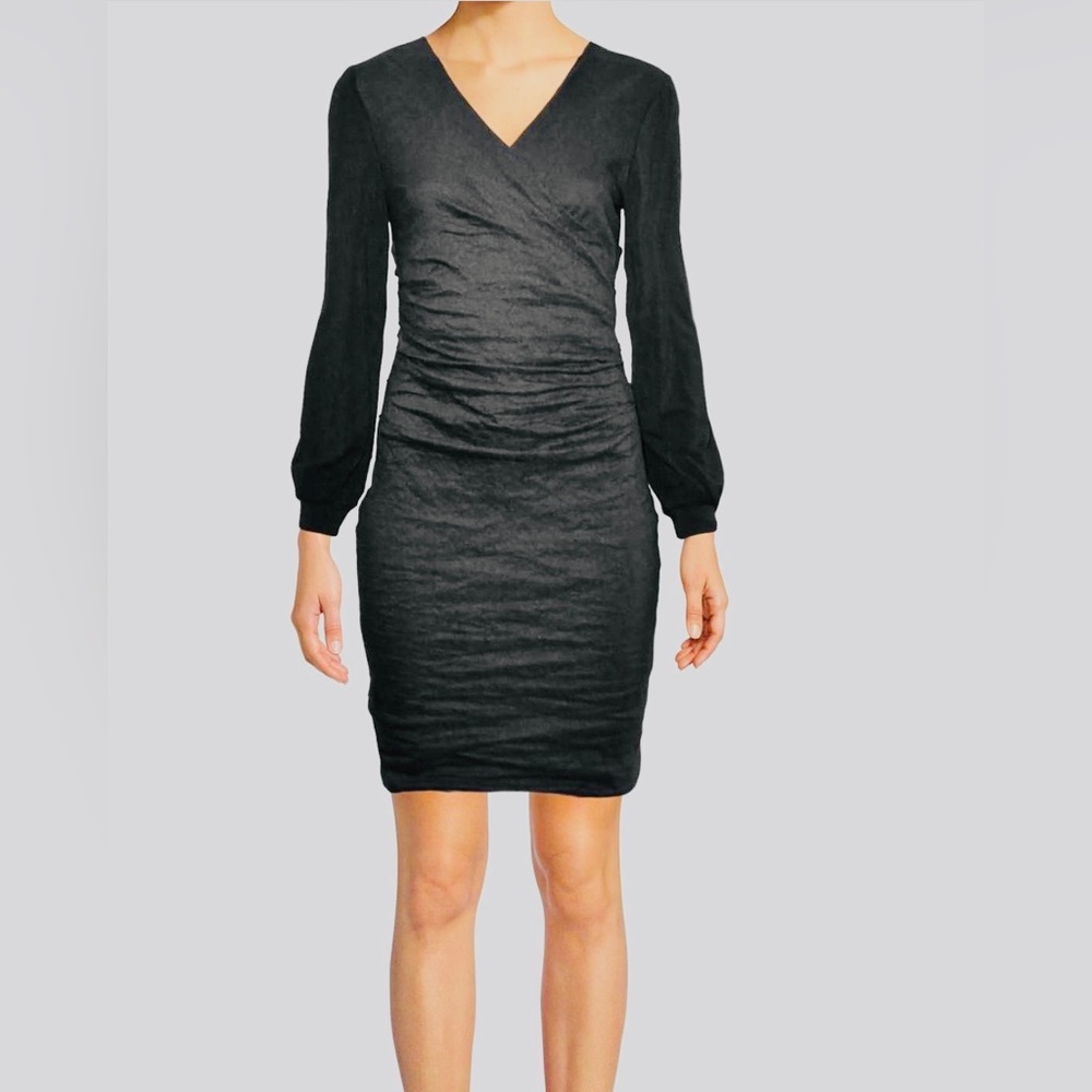 Nicole Miller • Fitted V-Neck Mini Dress • SZ 6 • Retail $440